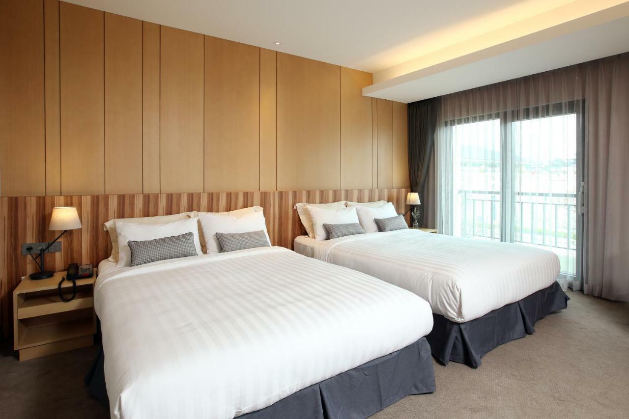 The Jeju 5* Seogwipo